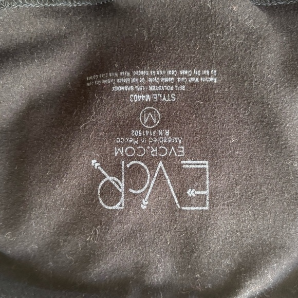 Black Mesh Panel High-Waisted Leggings - Picture 6 of 9